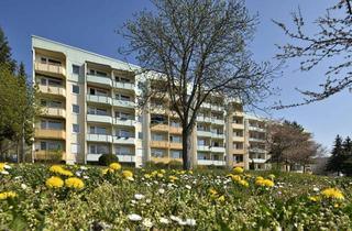 Wohnung mieten in An Der Wolfgangwiese, 99867 Gotha, Die oberste Etage, hell mit schönem Ausblick!
