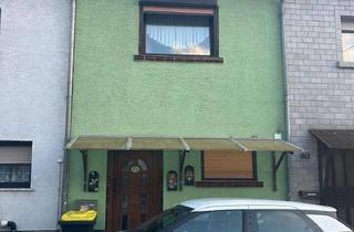 Reihenhaus kaufen in 66333 Völklingen, Renovierungsbedürftiges Reihenhaus in ruhiger Lage von Ludweiler zu verkaufen - die Alternative zur