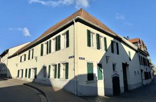 Haus kaufen in Mainzer Str., 67593 Westhofen, Zweifamilienhaus mit Scheune