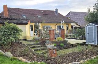 Einfamilienhaus kaufen in Schweriner Straße 38, 19075 Pampow, Einfamilienhaus-Einliegerwohnung mit großem Grundstück und Teich in ruhiger Lage“
