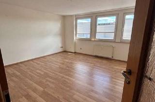 Wohnung kaufen in 59457 Werl, RESERVIERT! 3-Zimmer Dachgeschoss-Wohnung mit herrlicher Loggia