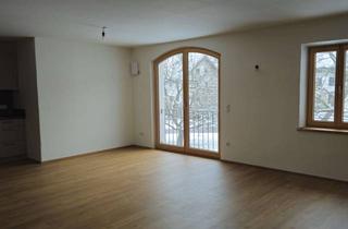 Wohnung mieten in 83132 Pittenhart, Erstbezug mit EBK: 2,5-Zimmer-Wohnung in Pittenhart