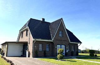 Einfamilienhaus kaufen in 25572 Landscheide, Landscheide / Wetterndorf - Alleinlage! - Neuwertiges Friesenhaus in KfW 55-Standard auf dem Lande