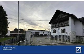 Haus kaufen in 57614 Berod, Berod - Charmantes Doppelhaus mit Stallungen und großem Grundstück - Landleben pur im Westerwald