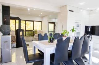 Einfamilienhaus kaufen in 79761 Waldshut-Tiengen, Waldshut-Tiengen - Einfamilienhaus in schöner Aussichtslage von Tiengen