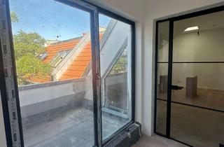 Penthouse kaufen in Stephanstraße 52, 10559 Tiergarten, Helle Penthouse-Wohnung in Tiergarten - Bezugsfertig + Aufzug