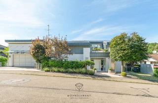 Villa kaufen in 72766 Reutlingen, Seltene Gelegenheit: Traumhafte Villa mit Panoramablick - Exklusives Anwesen für die ganze Familie!