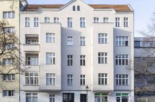 Wohnung kaufen in Sophie-Charlotten-Straße 46, 14059 Charlottenburg (Charlottenburg), Wohnen mit Stil: 4-Zimmer-Kapitalanlage in einem Altbau nahe dem Lietzenseepark!
