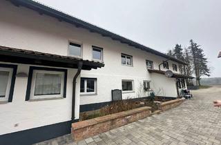 Haus kaufen in Rothof, 94152 Neuhaus, Anwesen mit 5 Wohnungen und Nebengebäuden Nähe Neuhaus am Inn