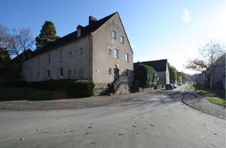 Haus kaufen in 45964 Gladbeck, GENERATIONENHAUS IN GLADBECK MIT TERRASSE, BALKON, GARAGE UND GROSSEM GARTEN