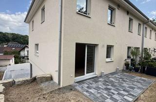 Haus mieten in Am Hasenpfad, 74889 Sinsheim, Reihenendhaus KFW 40 inkl. PV Anlage & Wärmepumpe Einliegerwohnung Garten
