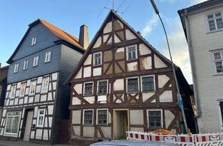 Haus kaufen in 35119 Rosenthal, Total sanierungsbedürftiges leerstehendes Fachwerkhaus