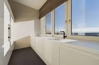 Penthouse mieten in 85640 Putzbrunn, DAS PENTHOUSE: FRISCH RENOVIERT: einzigartiges, lichtdurchflutetes Wohnkonzept mit Bergblick