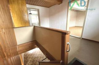 Einfamilienhaus kaufen in 34621 Frielendorf, Großes Einfamilienhaus mit 149m² mit Charme: Sehr große Scheune und großzügigen Garten in Frielen