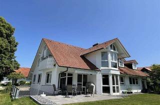 Wohnung kaufen in 89143 Blaubeuren, Fast wie im eigenen Haus: Sonnige 5-Zimmer-Wohnung mit geringen Nebenkosten und schönem Gartenanteil