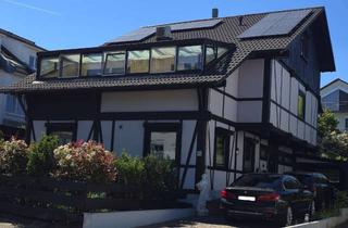 Villa kaufen in 76327 Pfinztal, Klassisches Einfamilien Haus mit Einliegerwhg. in hervorragendem Zustand TOP Lage