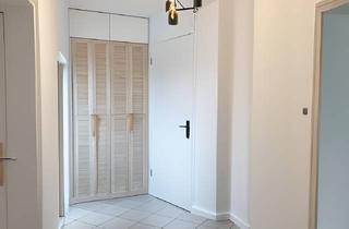 Wohnung kaufen in 86504 Merching, Charmante 3-Zimmer-Hochparterre-Wohnung mit Garten, Garage und vielseitigem Extra-Zimmer
