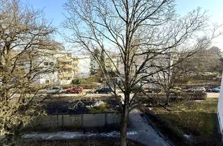 Wohnung kaufen in Haslacher Weg 17, 89075 Böfingen, *** Schöne, lichtdurchflutete 3-Zimmer Wohnung mit Loggia in Ulm-Böfingen ***