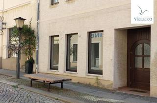 Wohnung mieten in Rosa-Luxemburg-Straße, 01917 Kamenz, Apartment mit 4 Zimmer- für Wohngruppen / Montagewohnung anzumieten!!