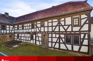 Haus kaufen in 61273 Wehrheim, Wehrheim: Historisches Fachwerkhaus trifft auf Wohnen mit Potenzial!