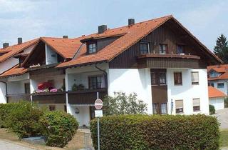 Wohnung mieten in In Den Storchenwiesen, 87463 Dietmannsried, Exklusive, gepflegte 3-Zimmer-DG-Wohnung mit Süd und Westbalkon und EBK