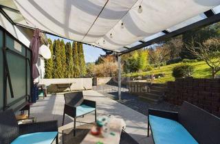 Einfamilienhaus kaufen in 66265 Heusweiler, Heusweiler - Einfamilienhaus mit Terrasse, Garten, Garage in Heusweiler - Holz - Eigennutzung oder Kapitalanlage