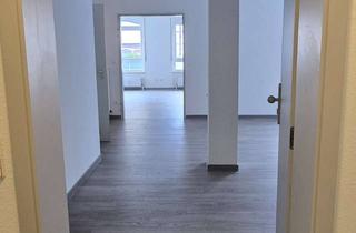 Büro zu mieten in Pfarrstraße, 71394 Kernen, Büro / Praxis/ Studio / Atelier mit 3,5 Räumen