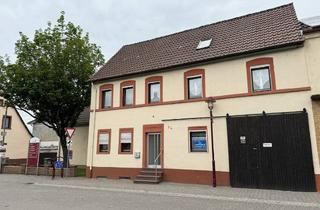 Einfamilienhaus kaufen in Hauptstraße 74, 67307 Göllheim, Einfamilienhaus mit Scheune