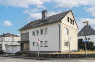 Einfamilienhaus kaufen in Thilmanystraße 19, 54634 Bitburg, MFH mit 3 Einheiten zur flexiblen Nutzung in TOP-Citylage