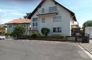 Haus kaufen in 61138 Niederdorfelden, Niederdorfelden - Freistehendes 2-Familienhaus in guter Lage, von Privat