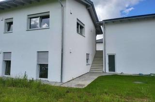 Doppelhaushälfte kaufen in 84371 Triftern, Ruhige Lage, neuwertige Doppelhaushälfte KFW40-Standard in 2023 fertiggestellt