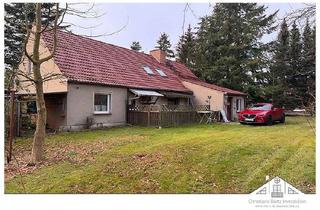 Haus kaufen in Jameler Straße, 23968 Gägelow, Wohnhaus mit Einliegerwohnung und Scheune auf großem Grundstück zu verkaufen