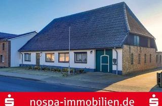 Einfamilienhaus kaufen in 24803 Erfde, Platzprobleme adé: Historisches Einfamilienhaus auf einem ca. 1.100 m² großen Grundstück