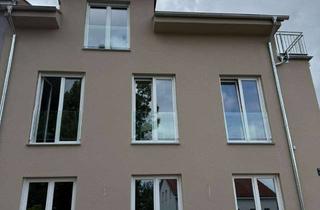 Wohnung mieten in Berliner Str. 36, 16356 Werneuchen, helle und moderne Dachgeschosswohnung