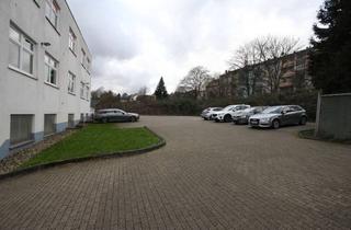 Garagen mieten in Dahler Straße 65, 42389 Langerfeld-Beyenburg, Außenstellplatz direkt an der B7 verfügbar, monatlich kündbar