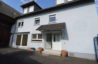 Mehrfamilienhaus kaufen in 35516 Münzenberg, Saniertes Mehrfamilienhaus mit großer Scheune – Baugenehmigung für Erweiterung vorhanden!