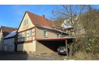 Einfamilienhaus kaufen in 97528 Sulzdorf, Sulzdorf an der Lederhecke - Ehemaliger Bauernhof mit Wohnhaus neben dem Schloss