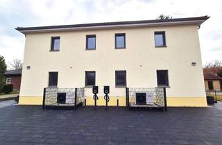 Haus kaufen in 15806 Zossen, Brillante Neubauimmobilie - Stilvolles Zweifamilienhaus in bester Wohnlage und Seenähe -