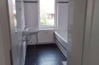 Wohnung mieten in Basedower Str. 10, 17139 Malchin, Schöne sanierte 3-Zimmer Wohnung mit grünen Innenhof