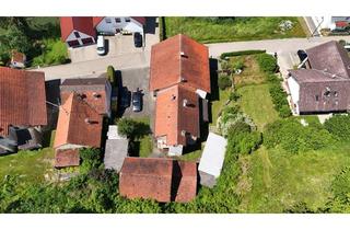 Grundstück zu kaufen in Weinstrasse 21, 85283 Wolnzach, Großes Baugrundstück mit Altbestand