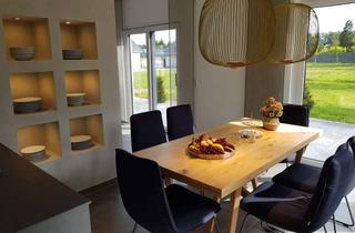 Haus kaufen in 08352 Raschau, Ankleidezimmer & Masterbad - lass uns drüber sprechen!