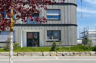 Wohnung kaufen in Piemontstraße, 75382 Althengstett, Seniorengerechte Wohnung mit kleinem Garten (barrierefrei)