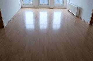 Wohnung mieten in Vorwerkstr., 04668 Grimma, Gemütliche, helle 3-Zimmer Wohnung zu vermieten!