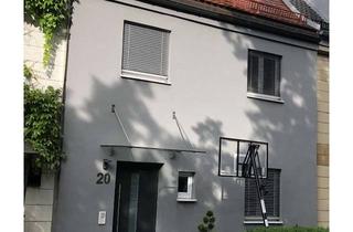 Reihenhaus kaufen in Max-Seidl-Weg, 81369 Sendling-Westpark, Geräumiges & neuwertiges 5-Zimmer-Stadthaus mit gehobener Innenausstattung in München - Von Privat