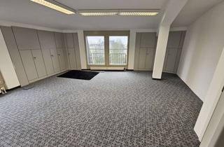 Büro zu mieten in 65843 Sulzbach, PROVISIONSFREI | Büroraum 11b | Klima | 45qm | 765 € + MwSt. inkl. Heizung & Strom nähe MTZ