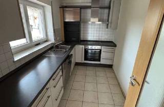 Wohnung mieten in Marksuhler Ring 16, 71126 Gäufelden, Renovierte 4,5 Zimmer EG-Wohnung mit EBK, Terrasse, Stellplatz und Garage in Öschelbronn, WM: 1.380€