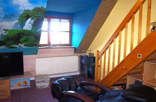 Wohnung kaufen in 85410 Haag, Sofort bezugsfrei! Dachgeschoss-Wohnung mit Galerie