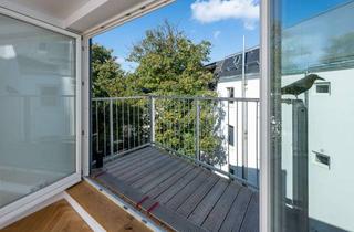 Wohnung kaufen in 22765 Ottensen, Dachgeschoss Erstbezug - Wohnung parallel zur Elbchaussee und dem Hafen