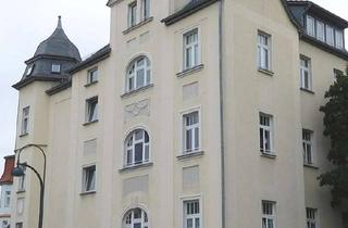 Wohnung mieten in Jägerstraße 94, 06618 Naumburg, Große stilvolle Zweizimmerwohnung!