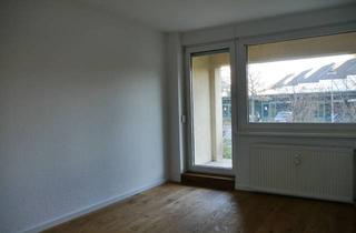 Wohnung mieten in Goethestr. 138, 63477 Maintal, Schöne 2-Zimmer-Wohnung mit Tageslichtbad und Terrasse in Maintal-Bischofsheim zu vermieten